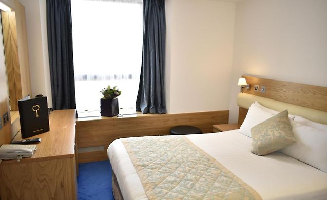 CENTRAL PARK HOTEL LONDON